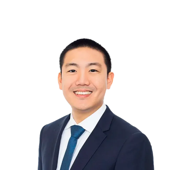 Headshot of ATTORNEY Alex Pak, an Jersey City-based personal injury lawyer from Morgan & Morgan