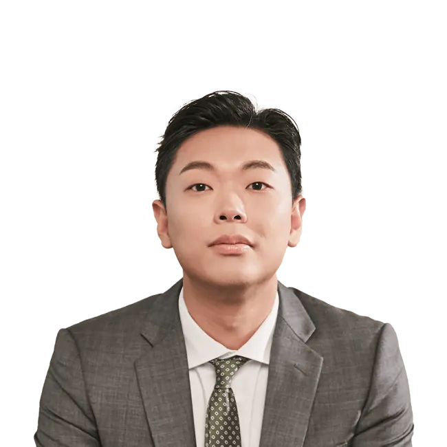 Simon Kahng Headshot of Simon Kahng, a Jersey City-based personal injury lawyer at Morgan & Morgan