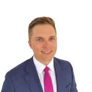 Headshot of Andrew Metzger, a St. Petersburg-based personal injury lawyer at Morgan & Morgan