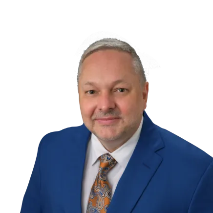 Headshot of Mark Eric Troy, a Charleston, West Virginia-based premises liability and slip and fall lawyer at Morgan & Morgan