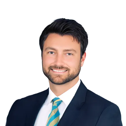 Headshot of ATTORNEY Alex Lyle, a Macon-based personal injury lawyer from Morgan & Morgan