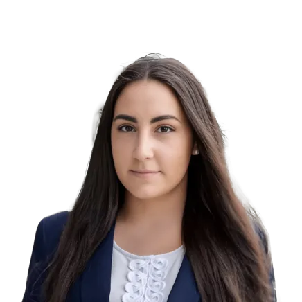 Headshot of ATTORNEY Angie Abraham, a Miami-based personal injury lawyer from Morgan & Morgan