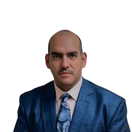 Headshot of ATTORNEY Alex Iglesias, a Tampa-based personal injury lawyer from Morgan & Morgan