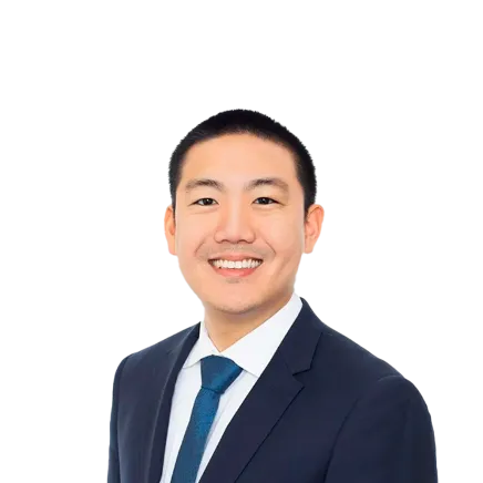 Headshot of ATTORNEY Alex Pak, an Jersey City-based personal injury lawyer from Morgan & Morgan
