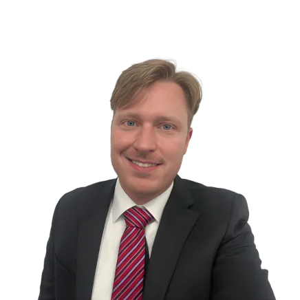 Headshot of ATTORNEY Alexander Garrett, an Alpharetta-based personal injury lawyer from Morgan & Morgan