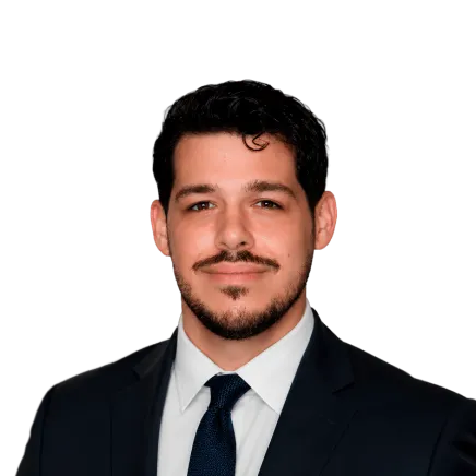 Headshot of ATTORNEY Alvin Quilez, a Miami-based personal injury lawyer from Morgan & Morgan