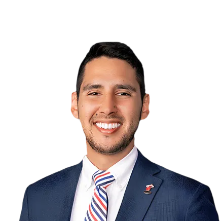 Headshot of ATTORNEY Carlos Fernandez, an Alpharetta-based personal injury lawyer from Morgan & Morgan
