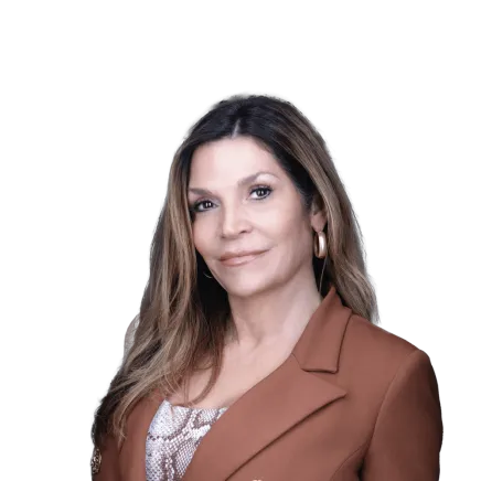 Headshot of Cora Cisneros Molloy, a Fort Myers-based work injury and workers' compensation lawyer from Morgan & Morgan
