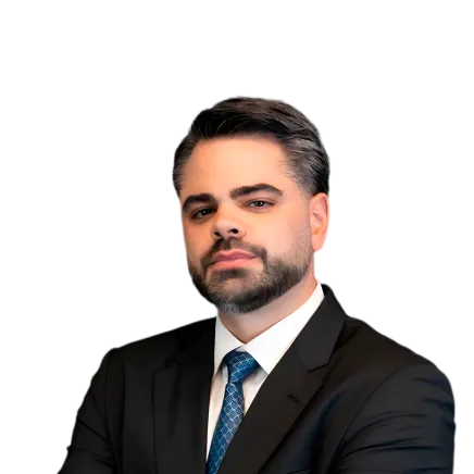 Headshot of ATTORNEY Francisco Vianello, a Miami-based personal injury lawyer from Morgan & Morgan