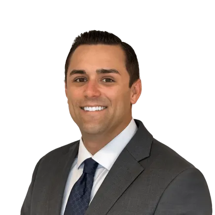 Headshot of Justin Lopez, a Tampa-based car accident and auto injury lawyer at Morgan & Morgan