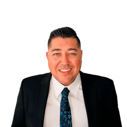 Headshot of Kurt Fernandez, a Phoenix-based personal injury lawyer from Morgan & Morgan