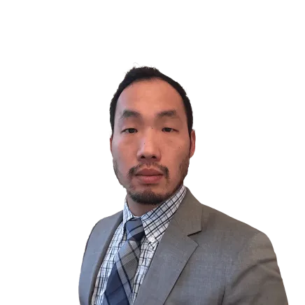 Headshot of Zach White, a Washington, DC-based car accident and auto injury lawyer at Morgan & Morgan