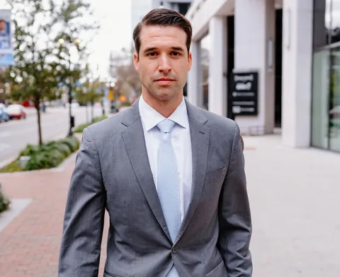 Headshot of Lawrence Gonzalez